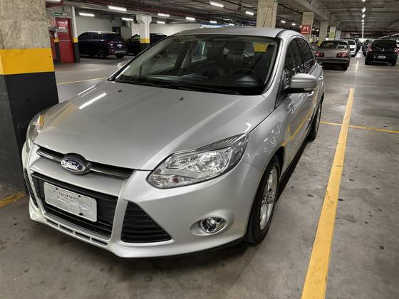 FORD FOCUS 1.6 SE 16V FLEX 4P MANUAL
